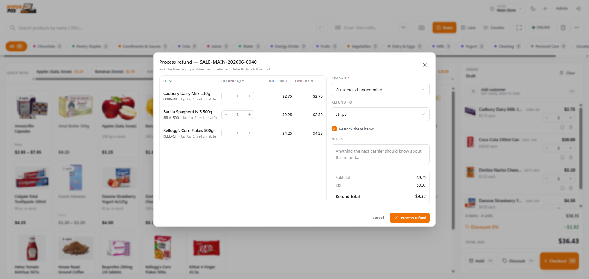 The refund window showing returnable items, quantities, a reason and the refund total